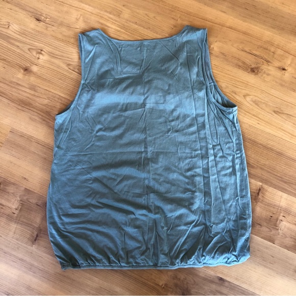 LOFT Dot Ruffle Tank - Picture 7 of 7